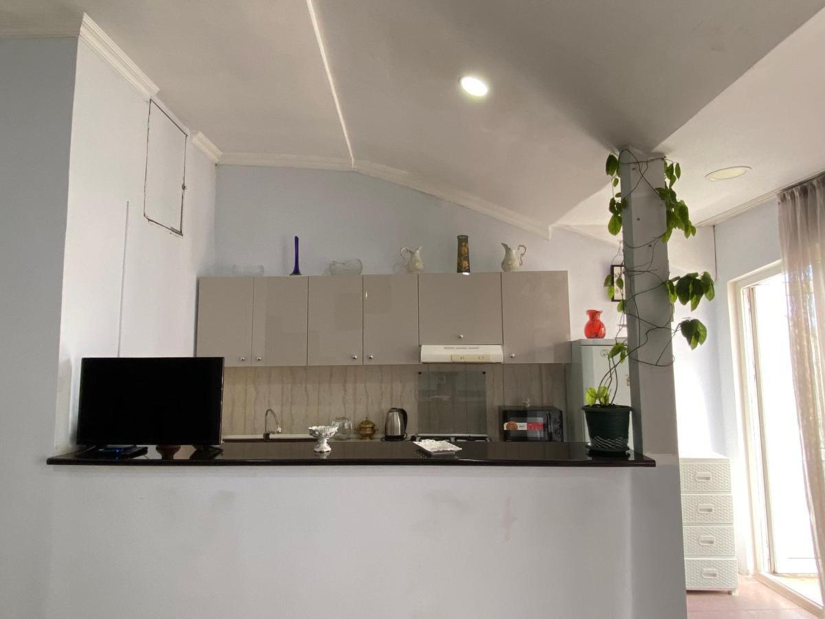 Apartment On Luka Asatiani 2 Batumi Luaran gambar