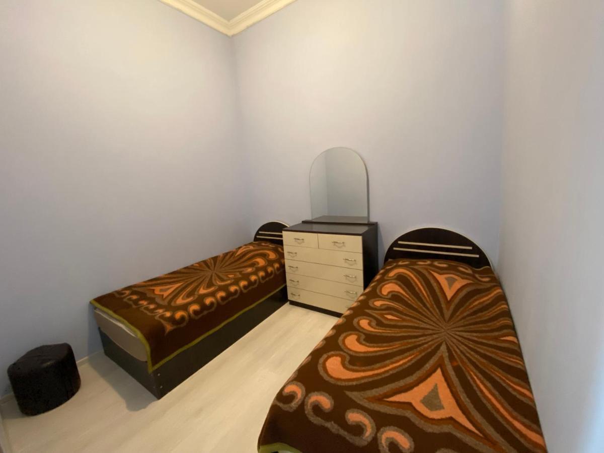 Apartment On Luka Asatiani 2 Batumi Luaran gambar