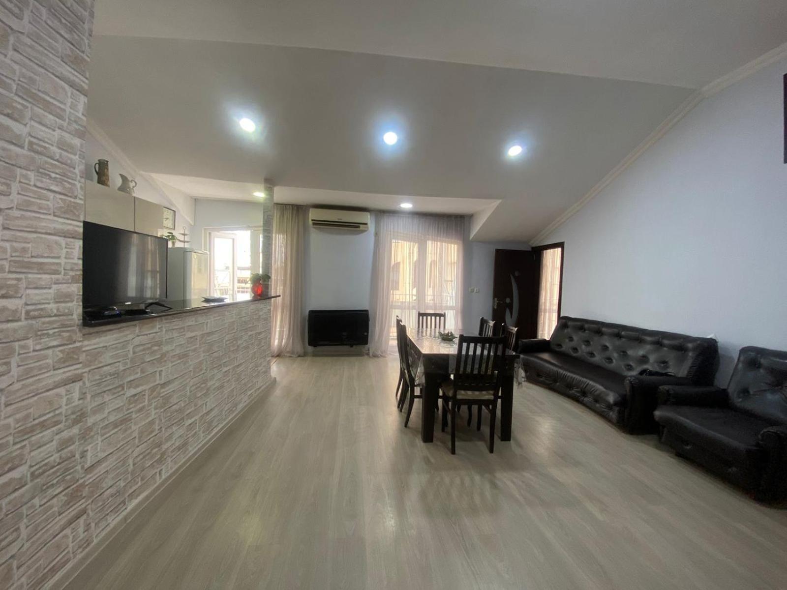 Apartment On Luka Asatiani 2 Batumi Luaran gambar